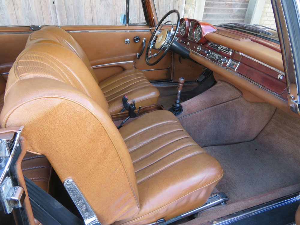 Mercedes-Benz 250 SE Coupé