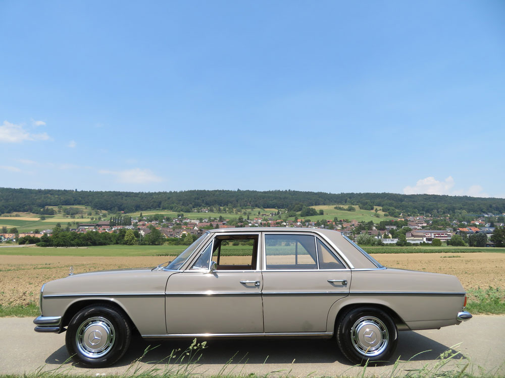 Mercedes-Benz 250 Limousine