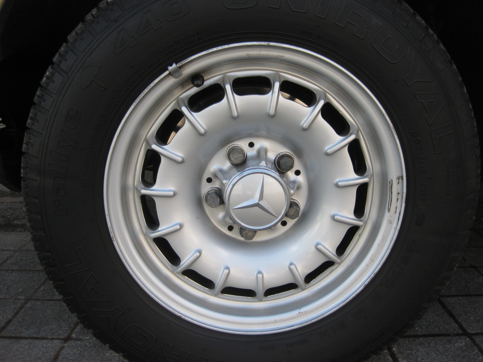 Mercedes-Benz 280 CE Coupé