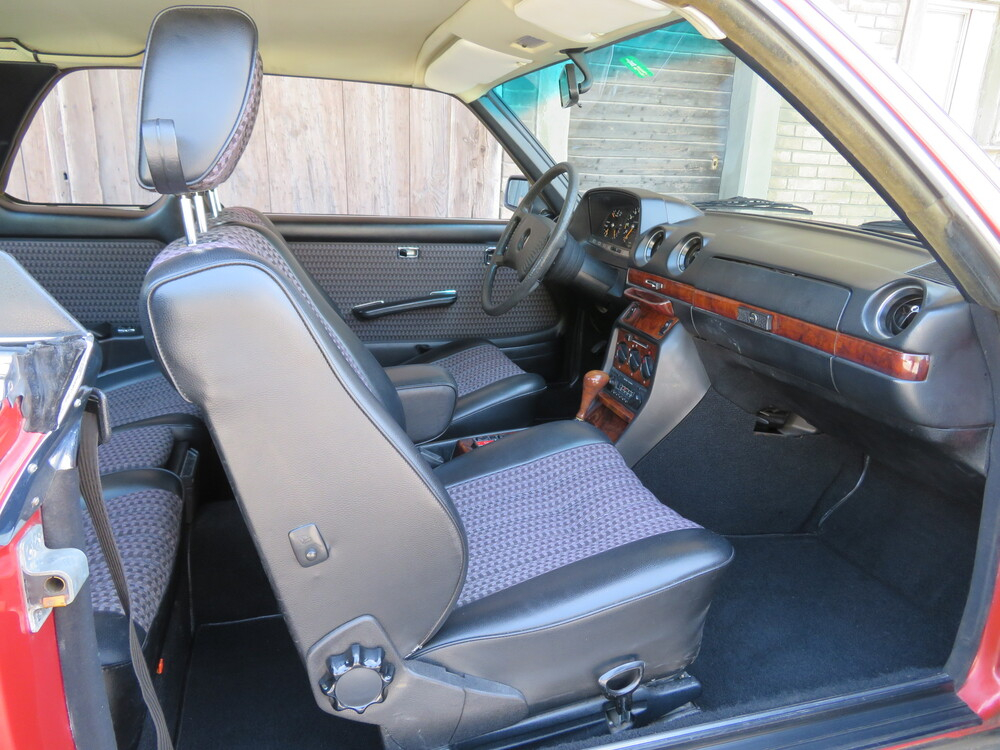 Mercedes-Benz 280 CE Coupé