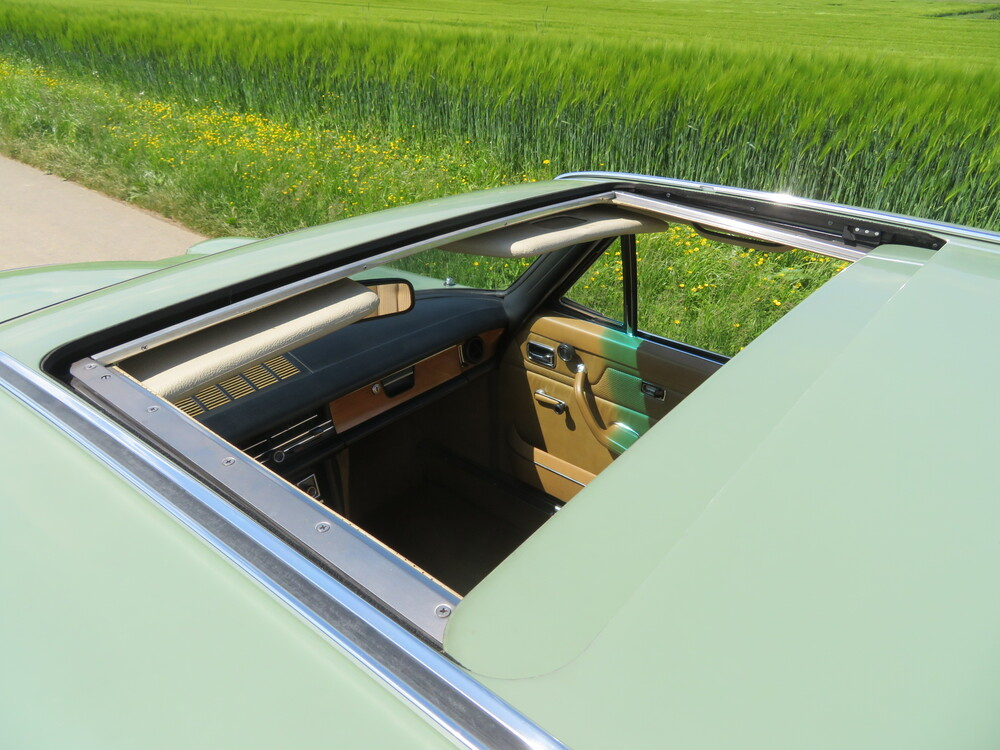 Mercedes-Benz 280 CE Coupé