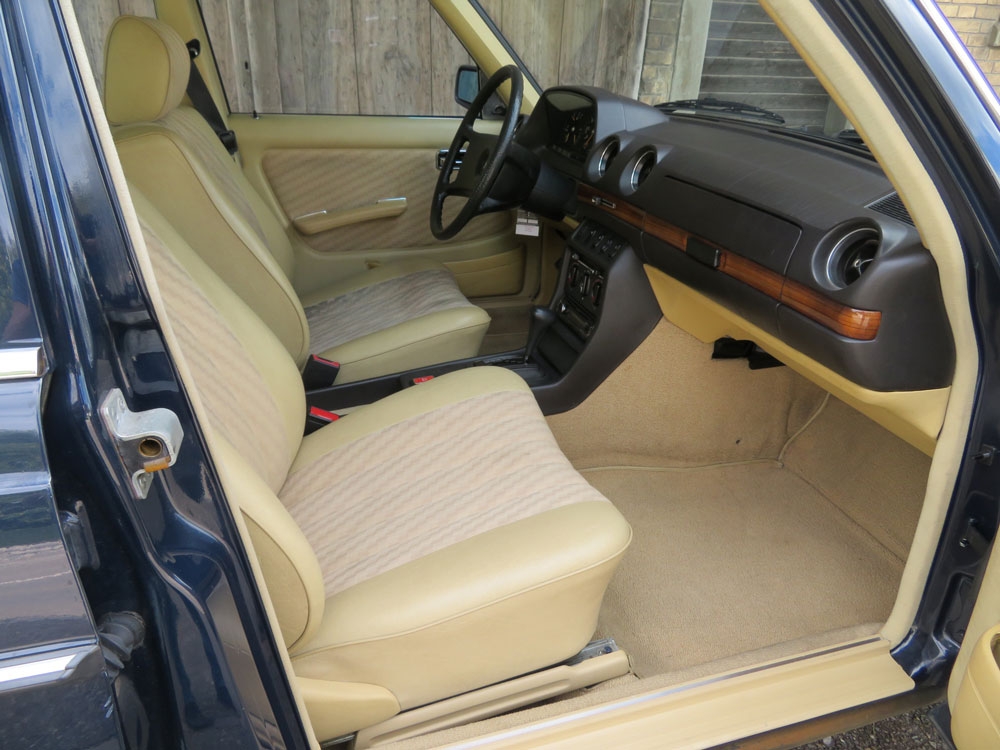 Mercedes-Benz 280 E Limousine