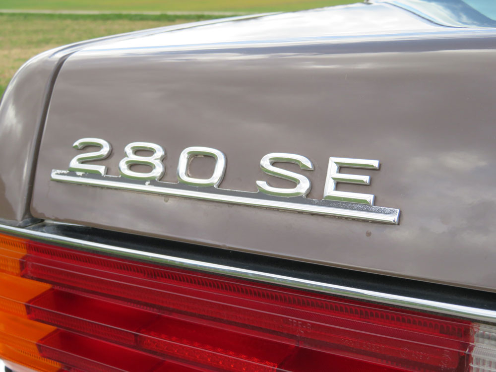 Mercedes-Benz 280 SE Limousine