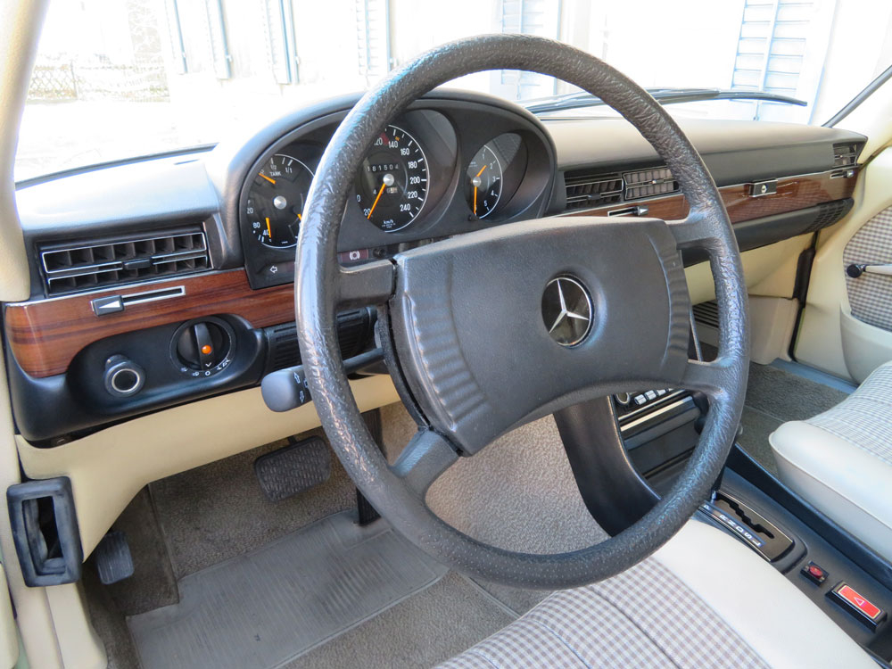 Mercedes-Benz 280 SE Limousine