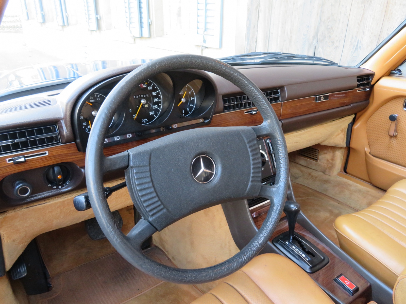 Mercedes-Benz 280 SE Limousine