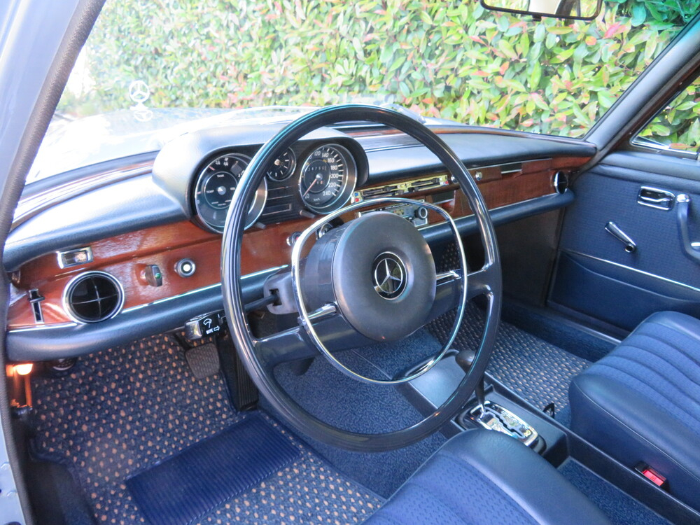 Mercedes-Benz 280 SE Limousine