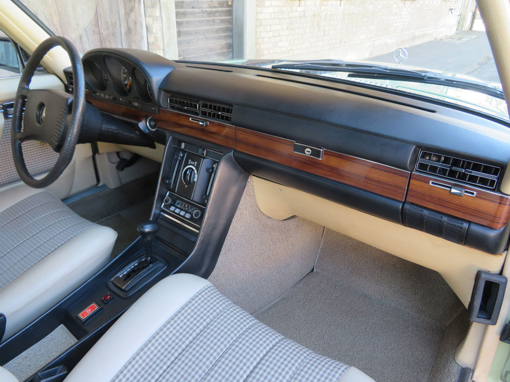 Mercedes-Benz 280 SE Limousine