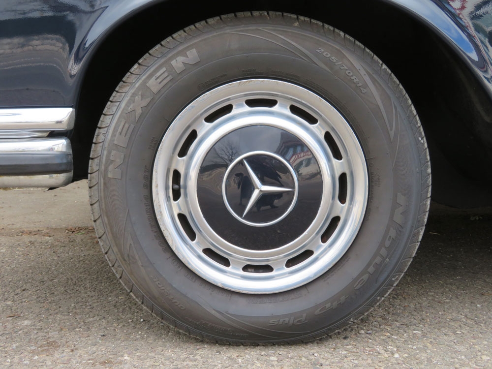 Mercedes-Benz 280 SE Limousine