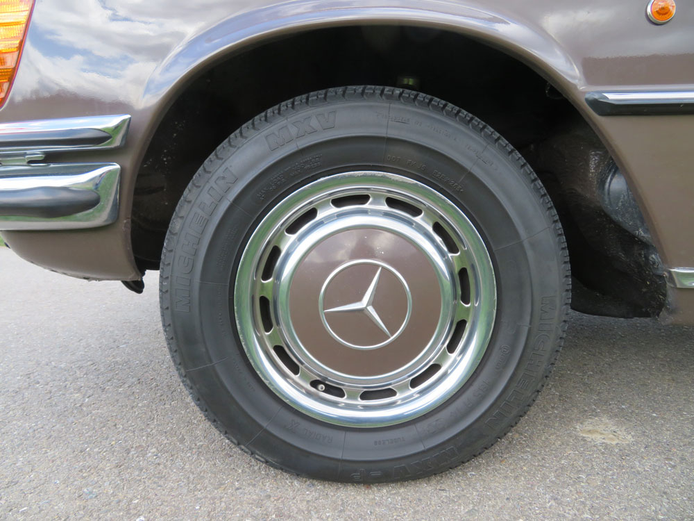 Mercedes-Benz 280 SE Limousine