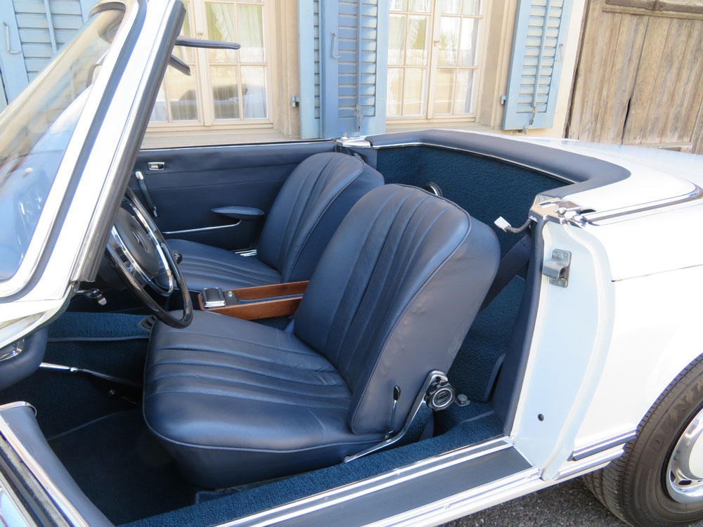 Mercedes-Benz 280 SL Pagode Cabriolet