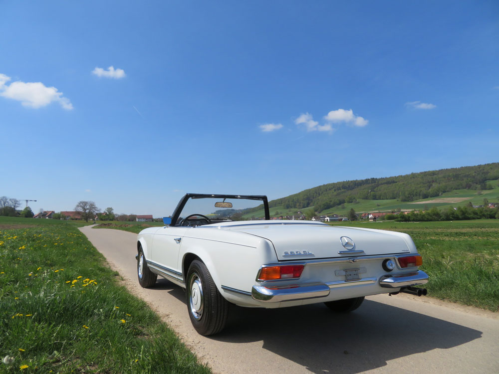 Mercedes-Benz 280 SL Pagode Cabriolet