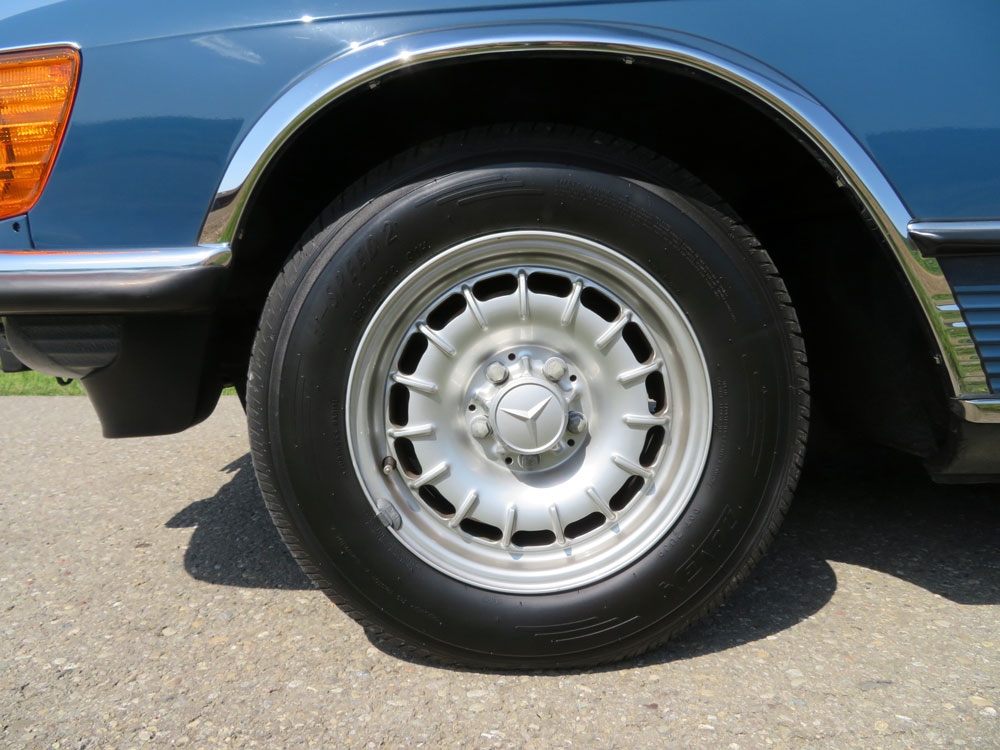 Mercedes-Benz 280 SL Cabriolet