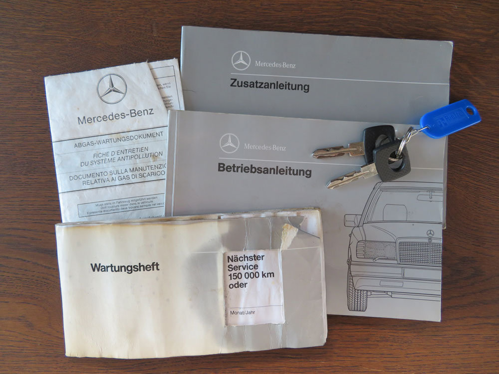 Mercedes-Benz 300 CE-24 Cabriolet