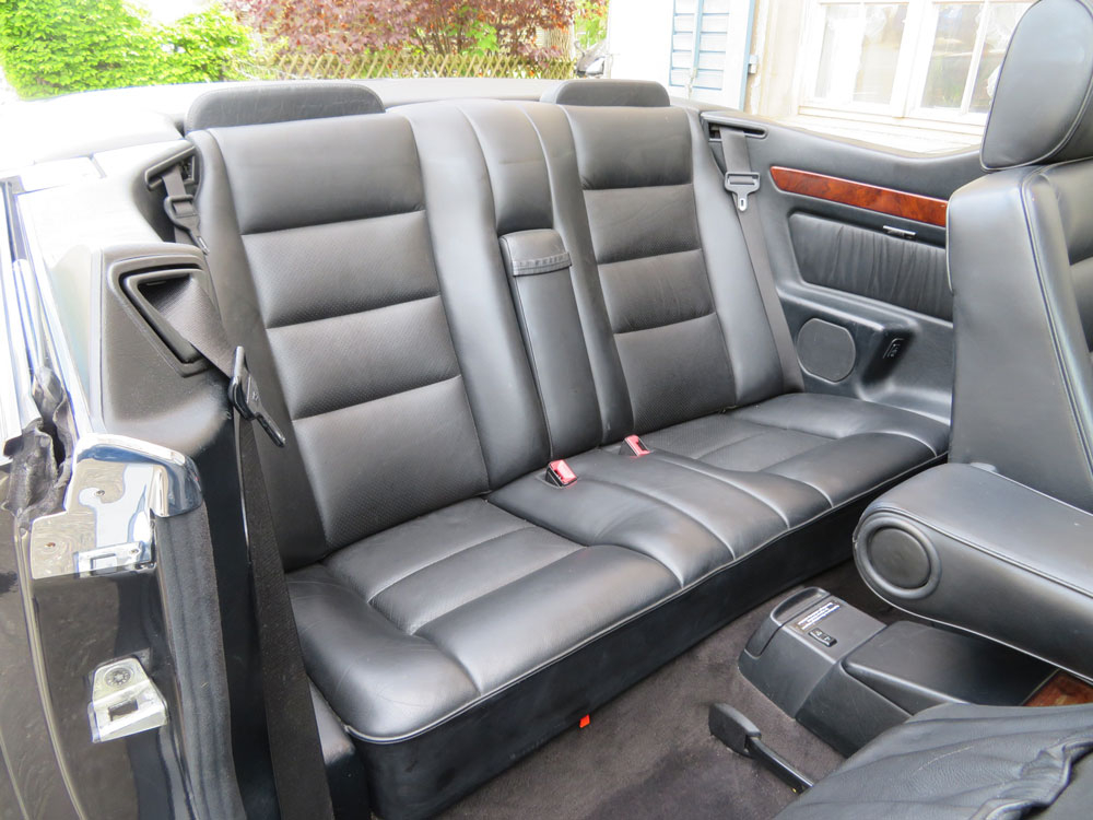 Mercedes-Benz 300 CE-24 Cabriolet