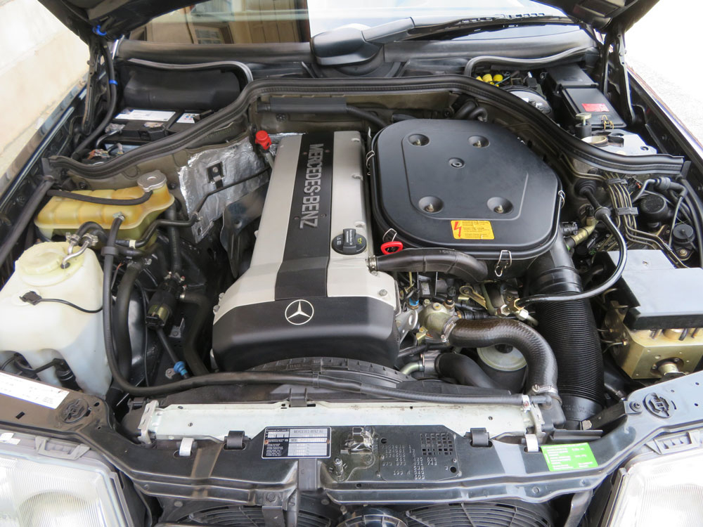 Mercedes-Benz 300 CE-24 Cabriolet