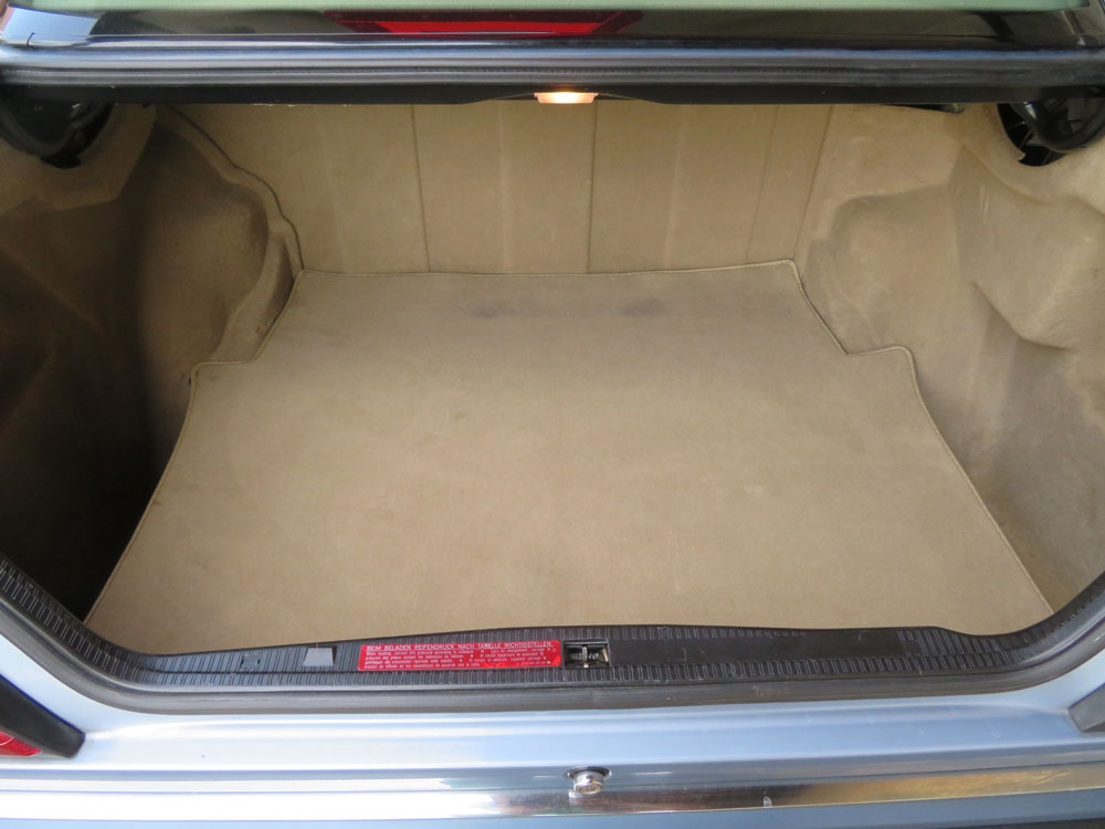 Mercedes-Benz 300 CE Coupé