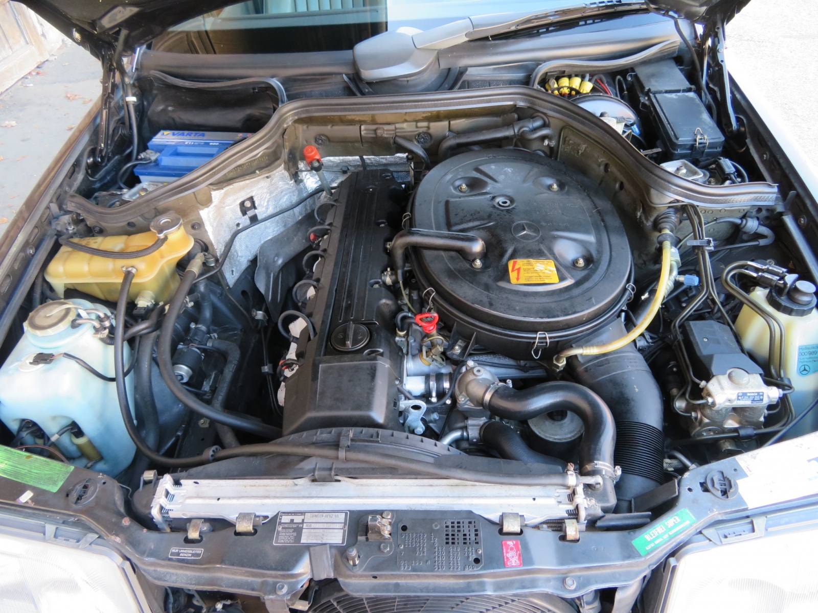 Mercedes-Benz 300 CE Coupé