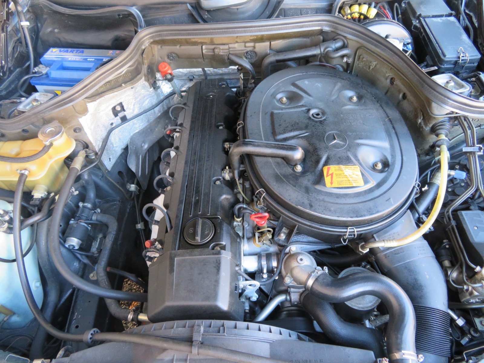 Mercedes-Benz 300 CE Coupé