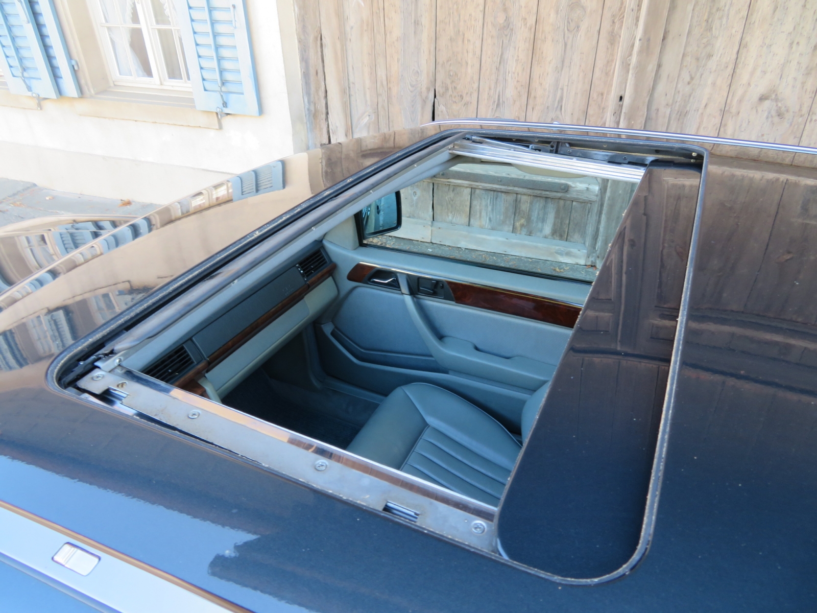 Mercedes-Benz 300 CE Coupé