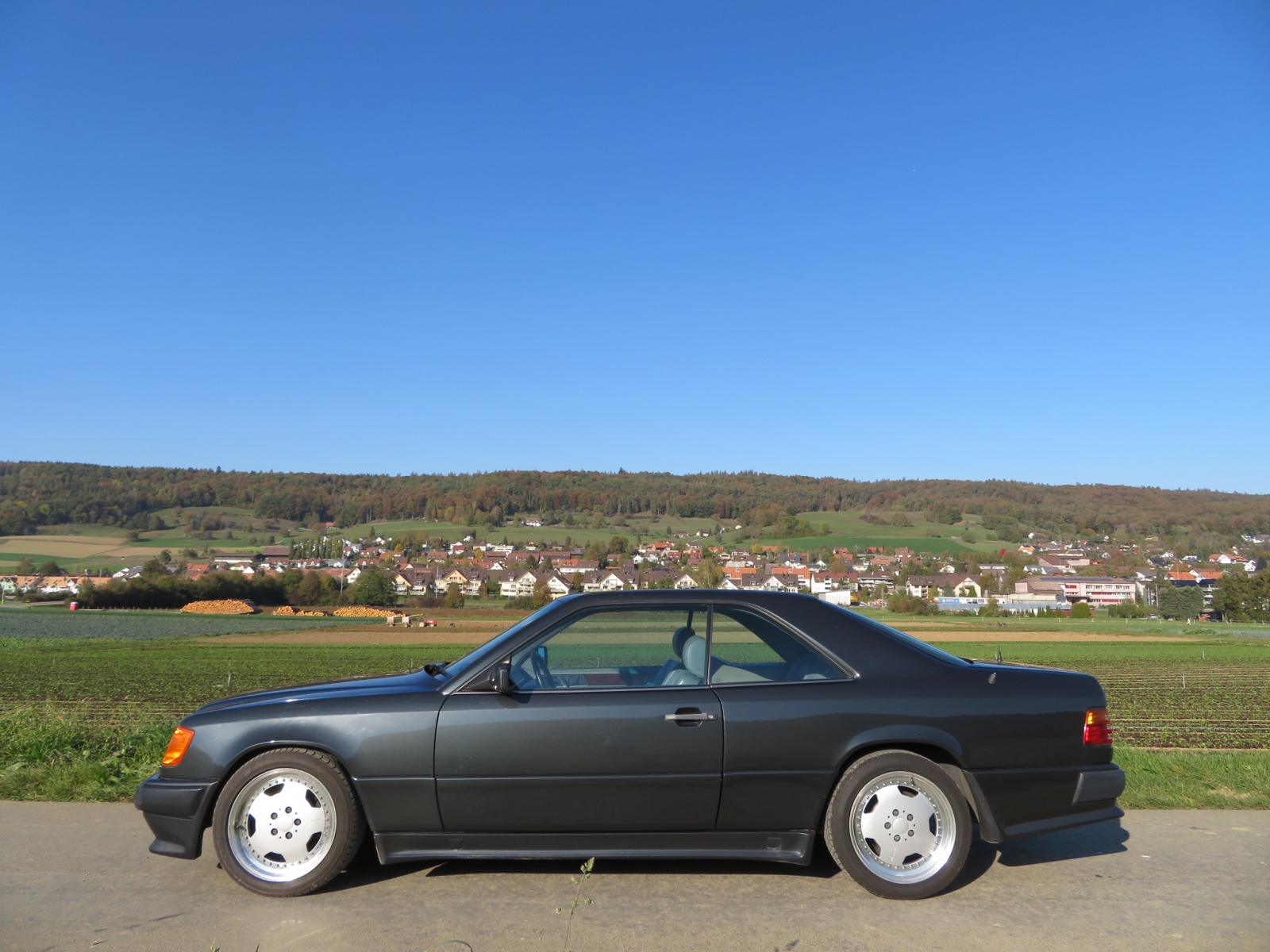 Mercedes-Benz 300 CE Coupé