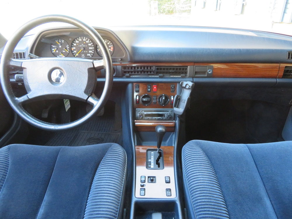 Mercedes-Benz 300 SE Limousine