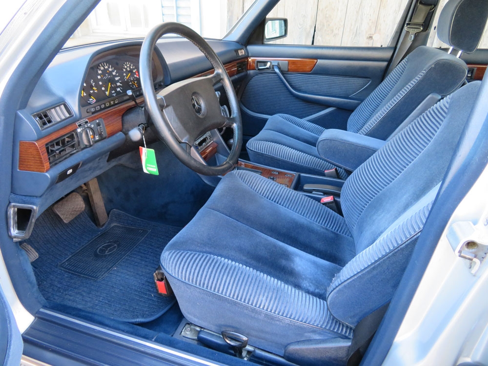 Mercedes-Benz 300 SE Limousine