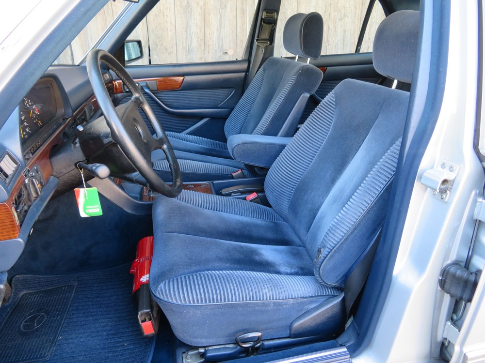 Mercedes-Benz 300 SE Limousine