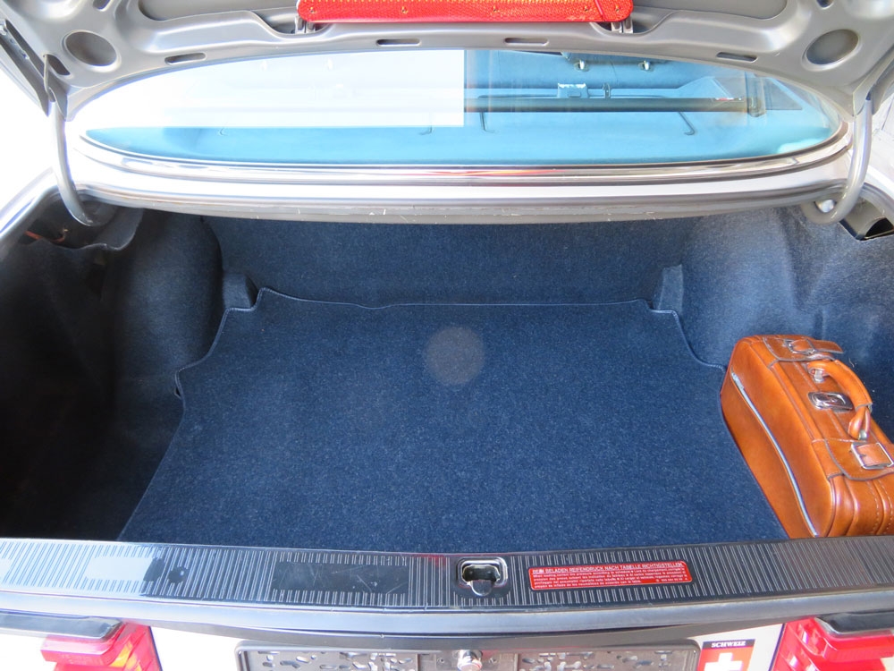 Mercedes-Benz 300 SE Limousine