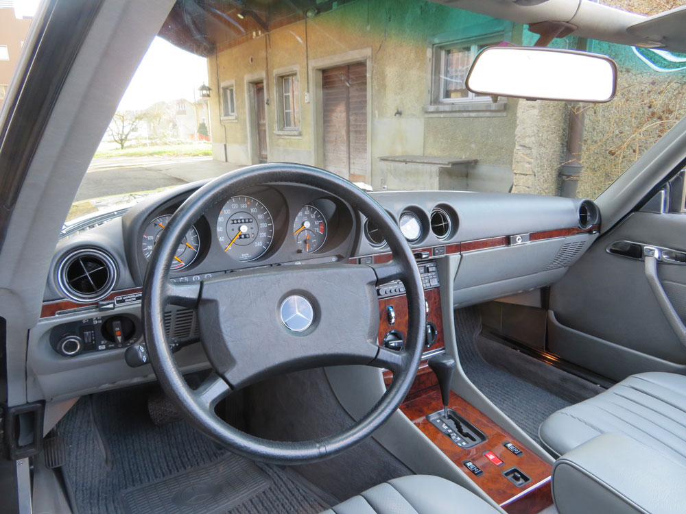 Mercedes-Benz 300 SL Cabriolet