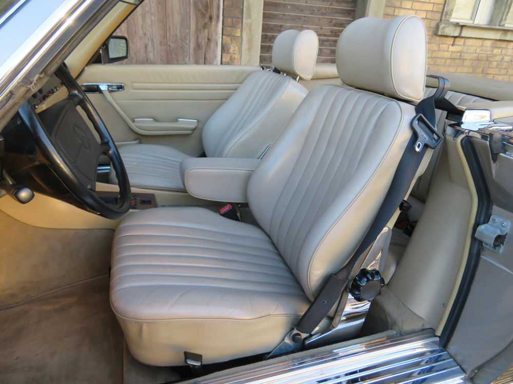 Mercedes-Benz 300 SL Cabriolet