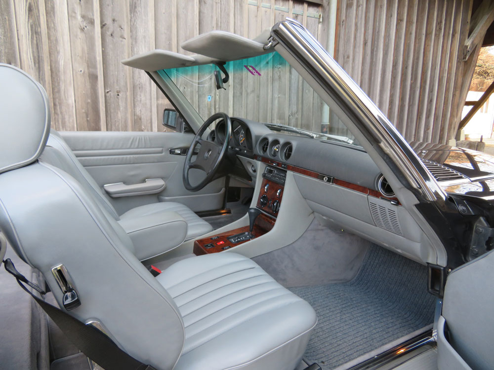 Mercedes-Benz 300 SL Cabriolet