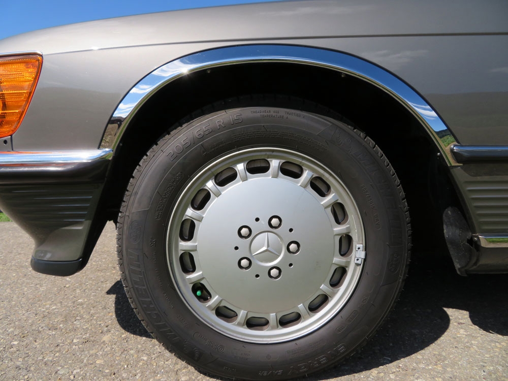 Mercedes-Benz 300 SL Cabriolet