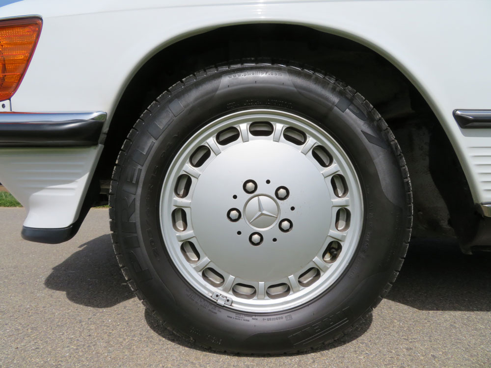 Mercedes-Benz 300 SL Cabriolet