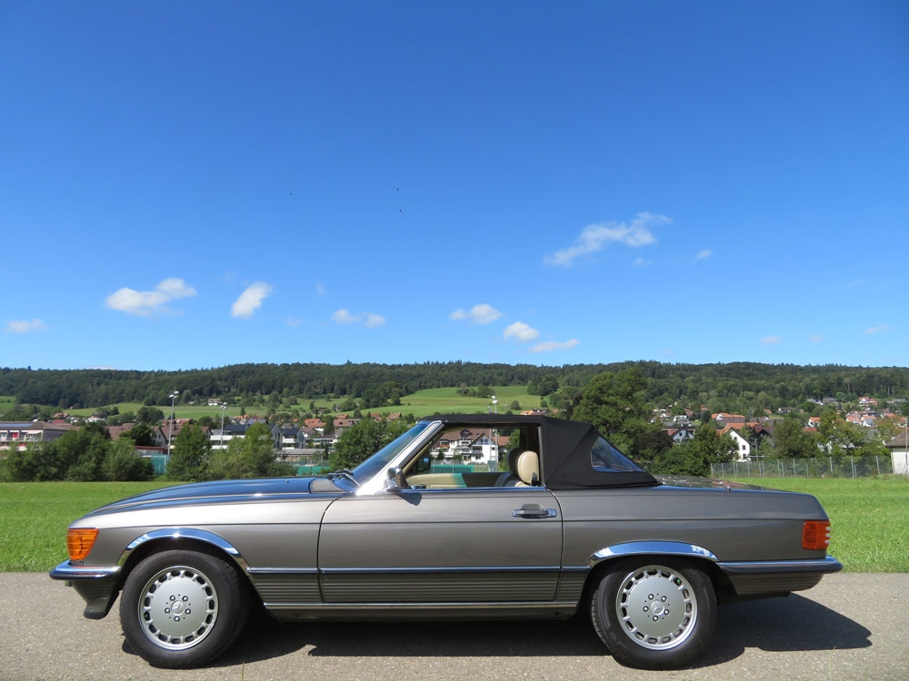 Mercedes-Benz 300 SL Cabriolet