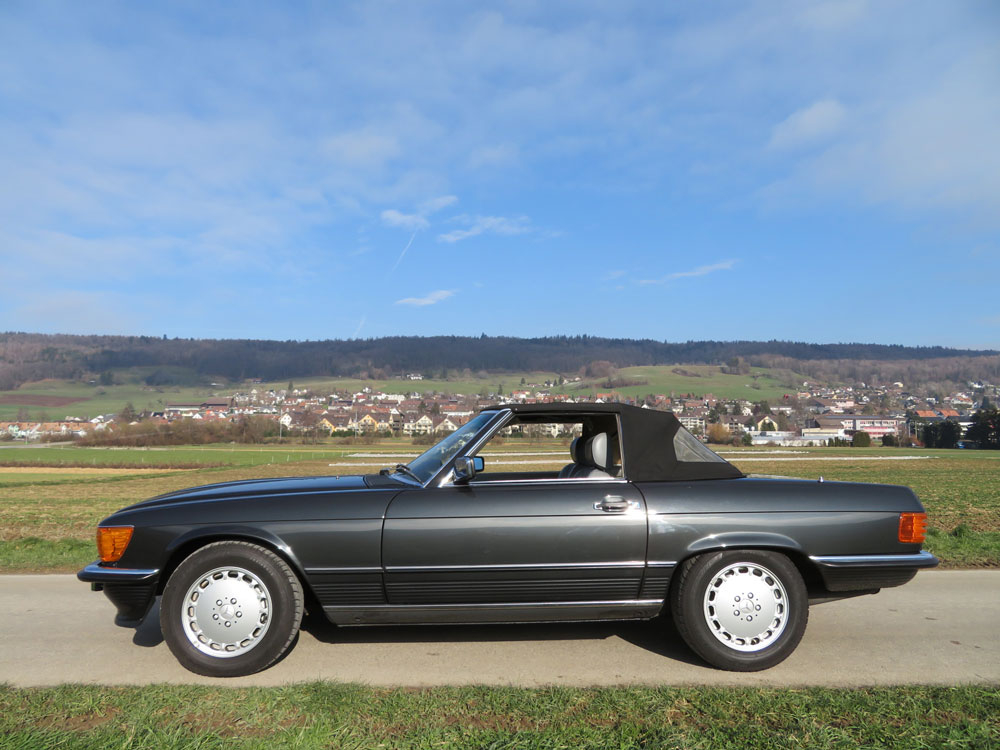 Mercedes-Benz 300 SL Cabriolet
