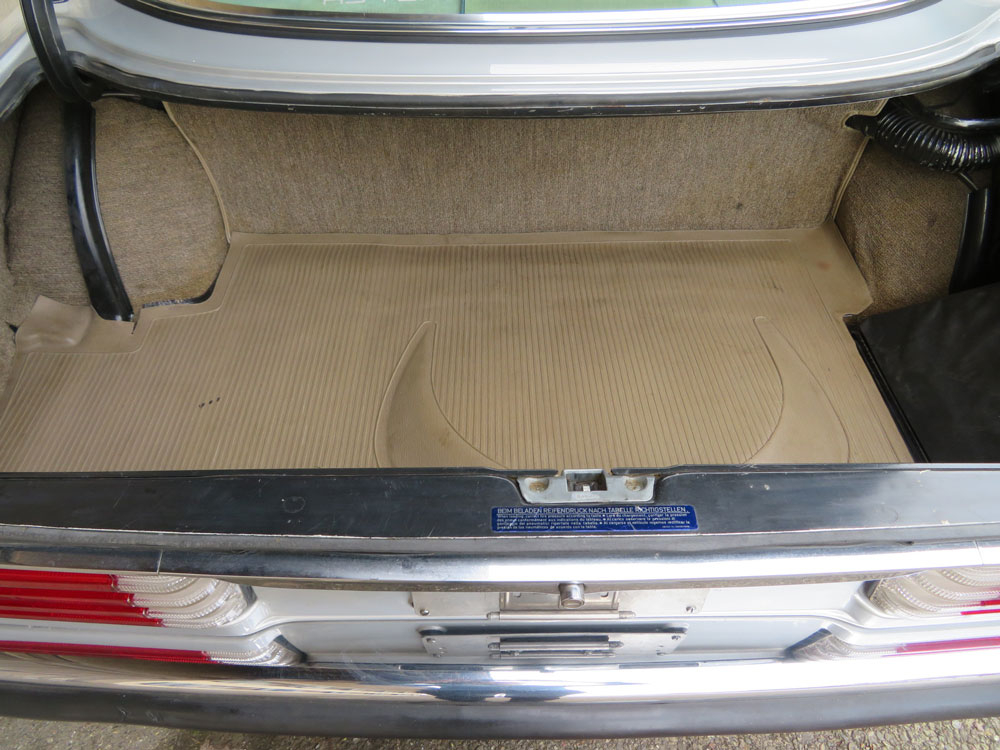 Mercedes-Benz 350 SLC Coupé