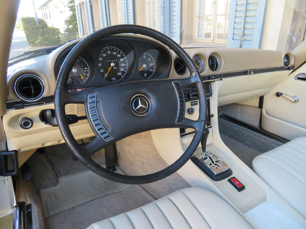 Mercedes-Benz 350 SL Cabriolet