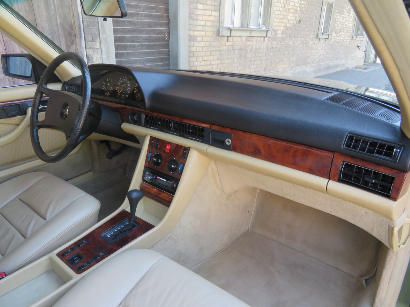 Mercedes-Benz 380 SEC Coupé