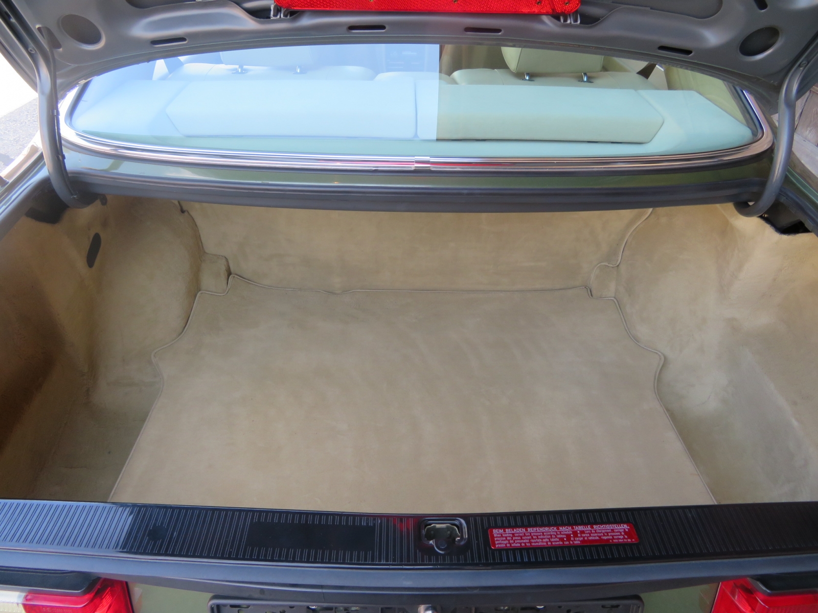 Mercedes-Benz 380 SEC Coupé