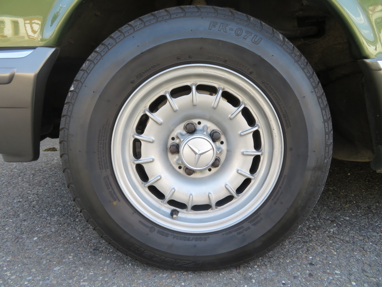 Mercedes-Benz 380 SEC Coupé