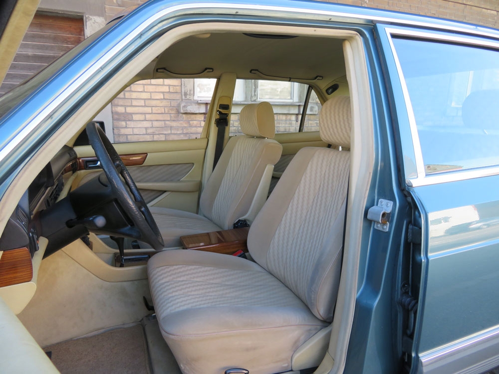 Mercedes-Benz 380 SE Limousine