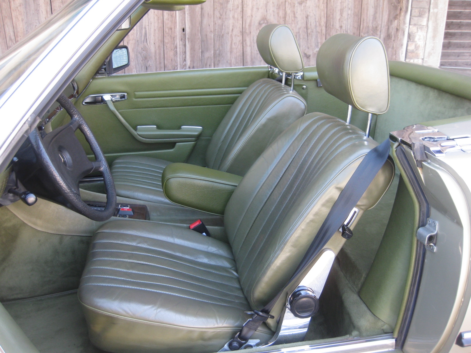 Mercedes-Benz 380 SL Cabriolet