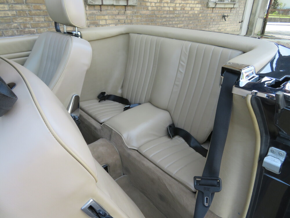 Mercedes-Benz 420 SL Cabriolet