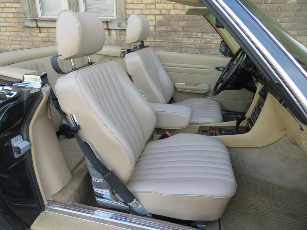 Mercedes-Benz 420 SL Cabriolet