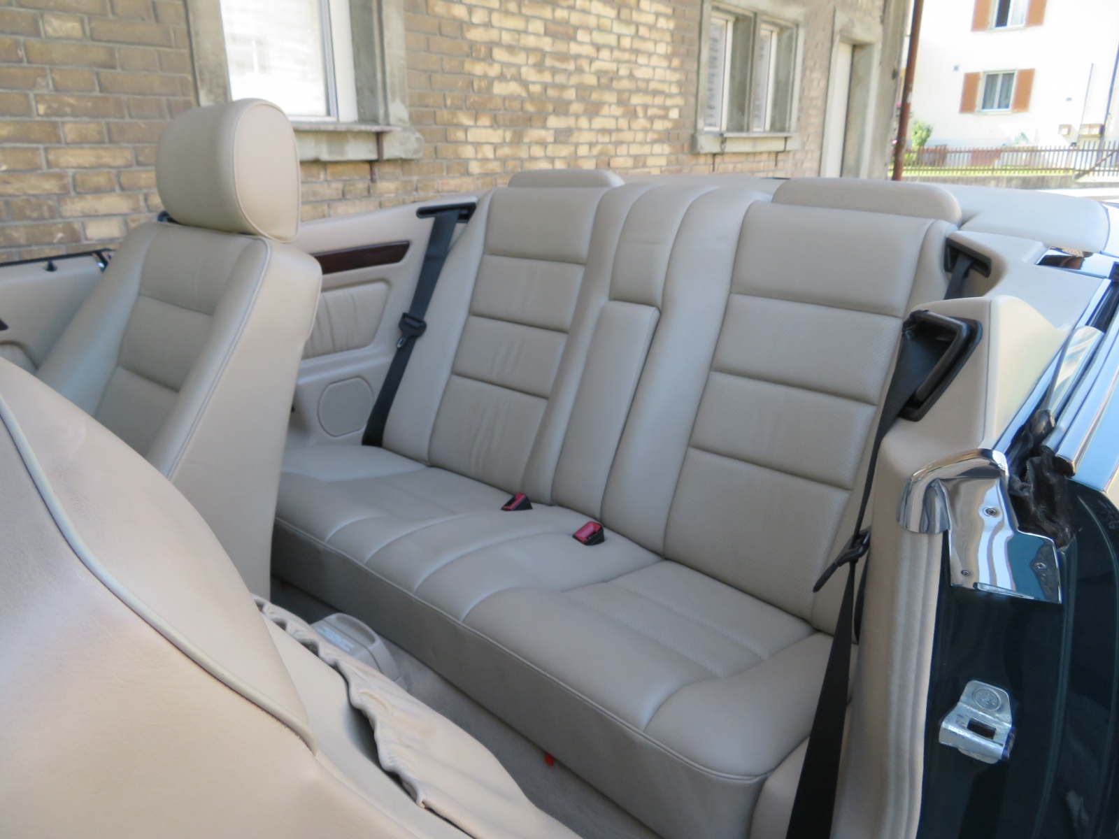 Mercedes-Benz E 220 Cabriolet