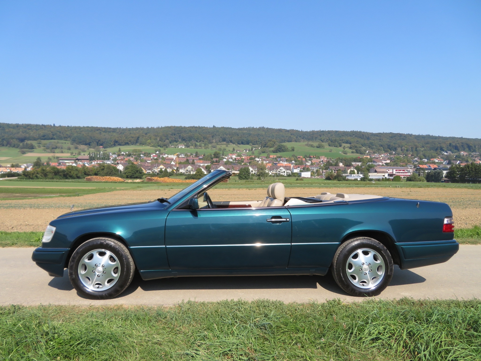 Mercedes-Benz E 220 Cabriolet