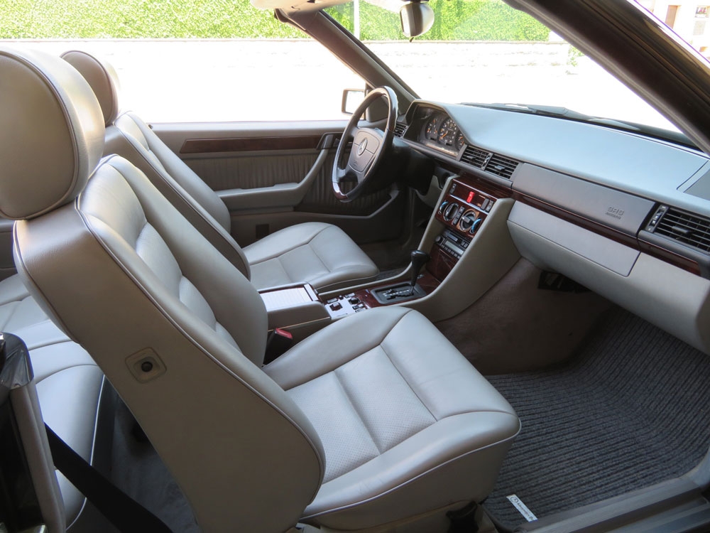 Mercedes-Benz E 220 Cabriolet