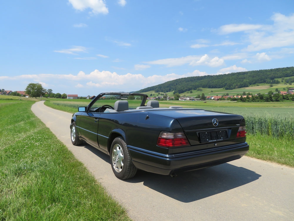 Mercedes-Benz E 220 Cabriolet