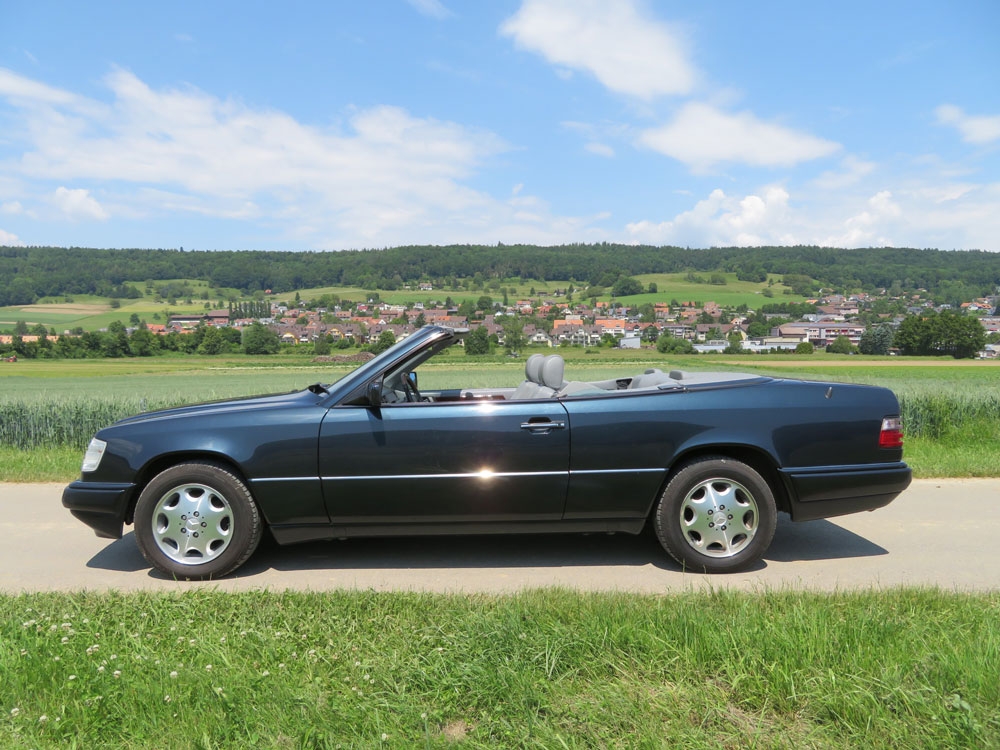 Mercedes-Benz E 220 Cabriolet