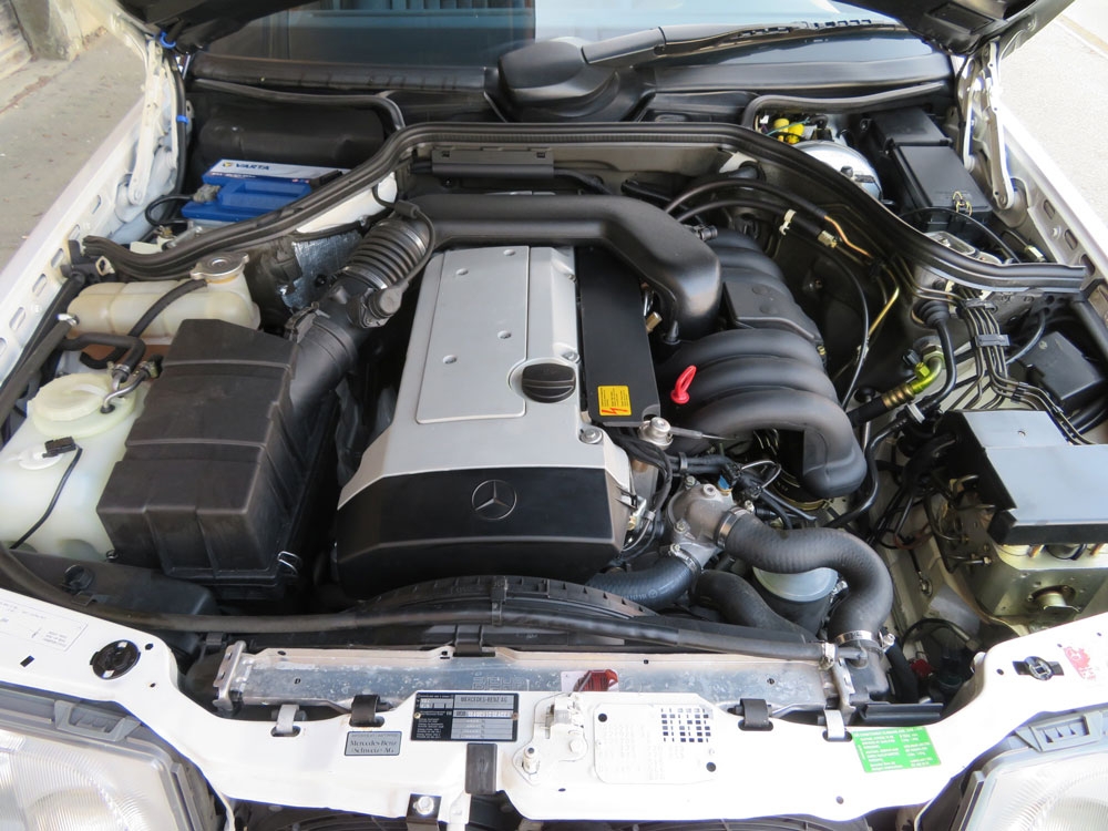 Mercedes-Benz E 280 Limousine